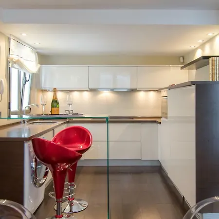 Apartament Warhol