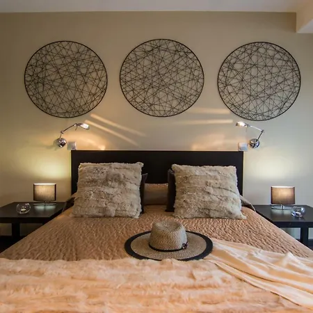 Апартаменты Warhol